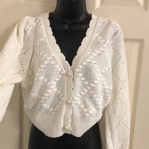 Jessica Simpson cream crochet‎ eyelet look dotted v-neck cardigan sweater size M - Picture 6 of 11